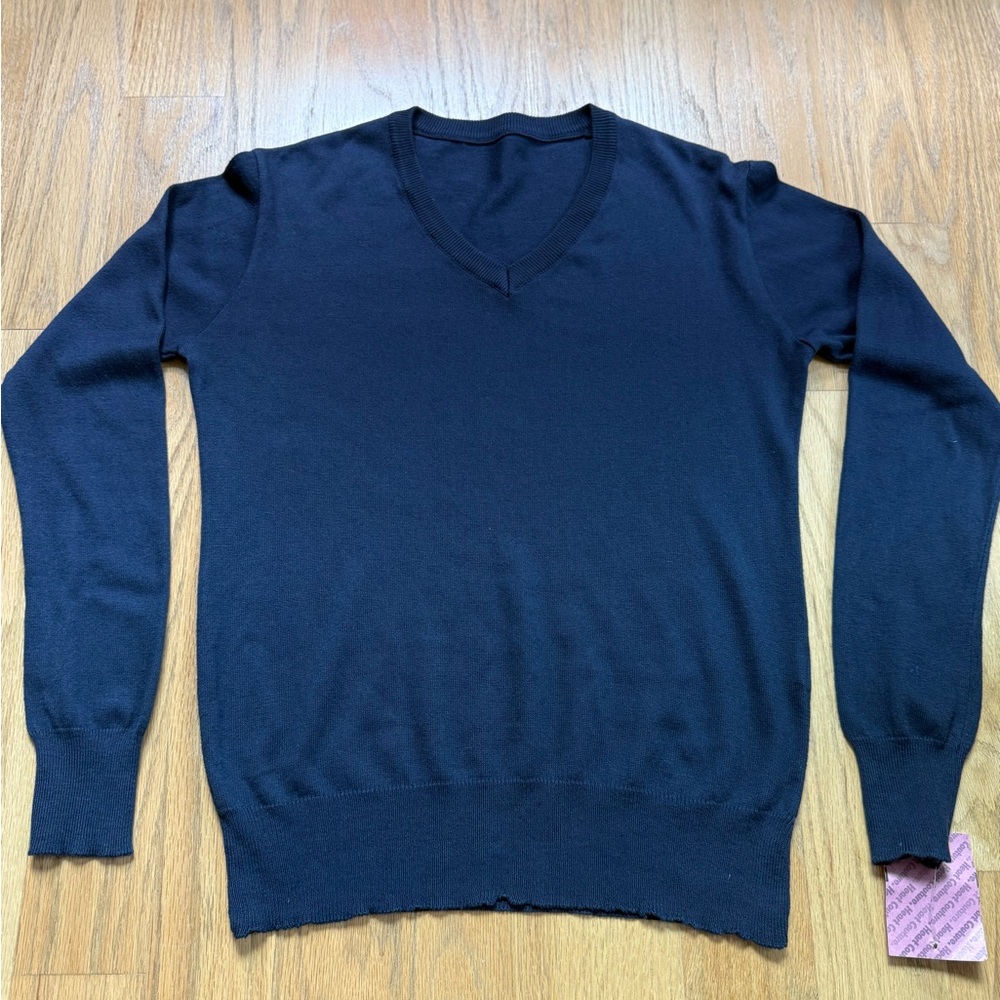 Euro Sweater, Navy Blue, Lightweight, Brand New, Size M (runs Small)